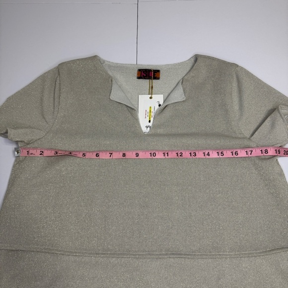 ISLE by Melis Kozan Ace Top Cyclone Metallic Layered Blouse NWT Size Small - Picture 3 of 8
